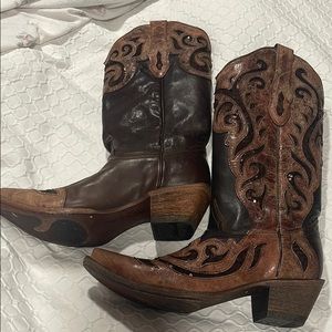 Coral vintage cowboy boots size 9